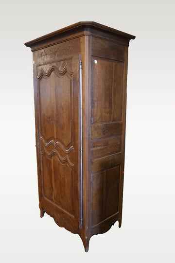 Antique slim French Provençal style wardrobe from the 1800s