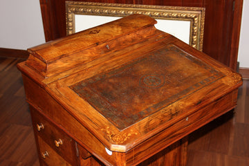 English Davenport desk from 1800 with Victorian inlays