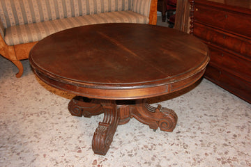 1800s Walnut Oval Extendable Table in Louis Philippe Style