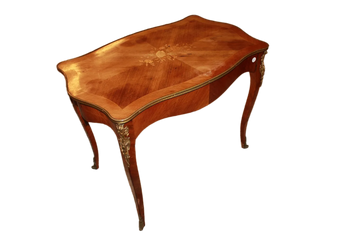 French Inlaid Coffee Table with Scalloped Top and Brass Edging