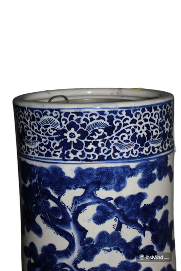 Vaso Porta Ombrelli Cinese in Porcellana Bianca e Blu Decorata con Personaggi