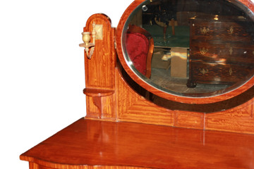 Toilette Vittoriana della seconda metà del 1800 In Legno Satinwood
