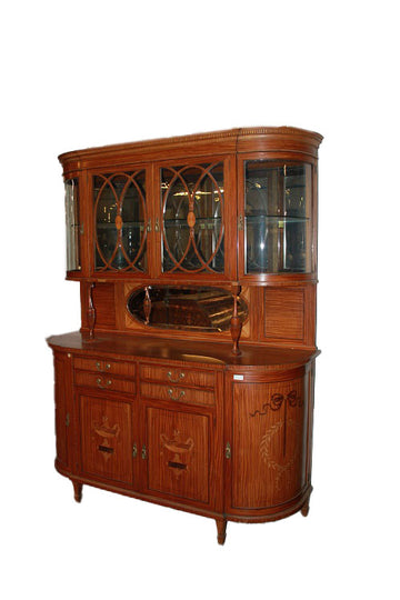 Large English Sheraton style Cupboard from the second half of the 19th century in satinwood