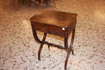 19th century French Directory style Sewing Table in walnut root