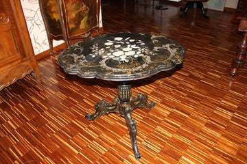 Papier machè coffee table, black lacquered with mother-of-pearl and paint decorations
