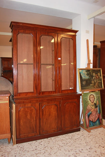 Large 19th century English Victorian style 3-door bookcase in mahogany