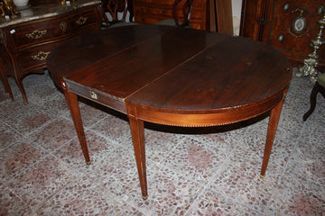 English Victorian style oval table in mahogany wood with 6 legs