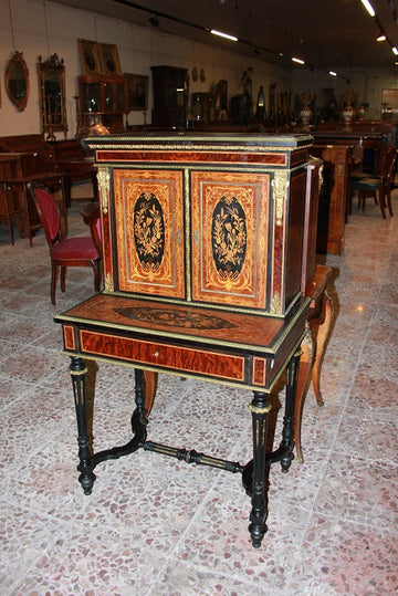 Louis XVI style cabinet from 1800 in briarwood and ebony