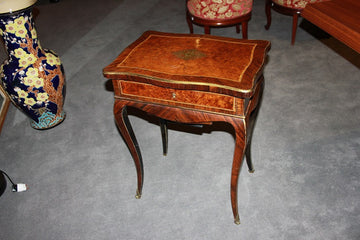 French Louis XV style dressing table in bois de violette and maple briar wood