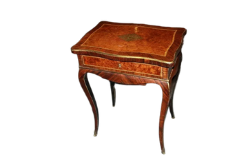 Chiffonnière française de style Louis XV en bois de violette et bruyère d'érable
