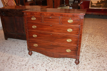 English chest of drawers from the first half of the 19th century, Regency style in mahogany wood