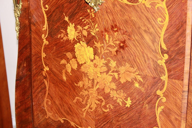 Secretaire Francese Stile Luigi XV del 1800 Intarsiato Motivo Floreale