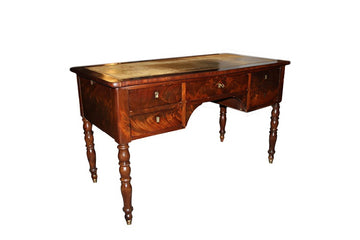 French Louis Philippe style writing desk from the 1800s in mahogany feather and leather top