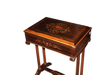 French dressing table 1800 Charles X style in rosewood and boxwood inlay