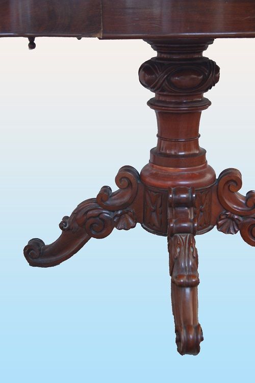 Antico tavolino da salotto francese del 1800 in mogano