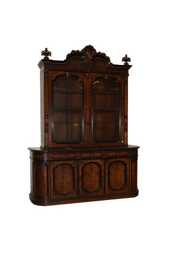 Large 19th century Louis Philippe sideboard in walnut, 280 cm high