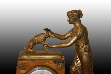 Bellissimo tris di orologio e vasi in marmo giallo Siena Impero 1800