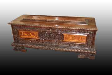 Spectacular antique Italian chest from the 1600s in Renaissance style