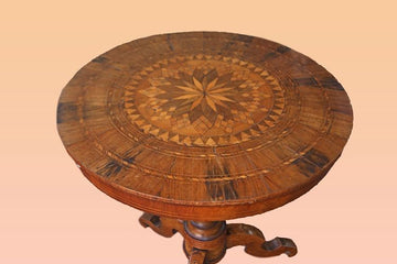 Antico tavolino circolare sorrentino riccamente intarsiato 1800