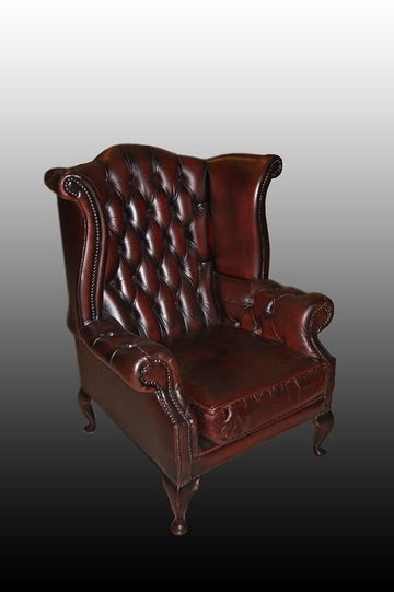 Antica poltrona Chesterfield del 1950 in pelle marrone con orecchie