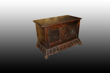 French chest from 1700 Renaissance style
