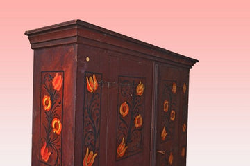 Ancient beautiful painted Tyrolean wardrobe from the 1800s