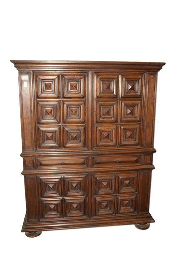 Credenza Italia del 1900 stile rinascimento