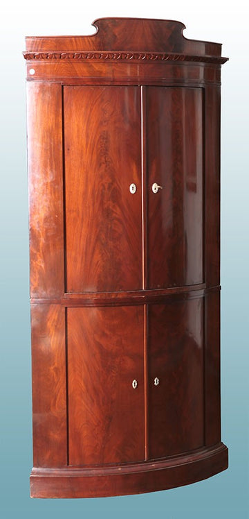 Northern Europe Corner cupboard in mahogany Biedermeier style