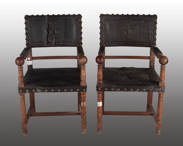 Pair of antique French seats from the 1800s in walnut and leather
