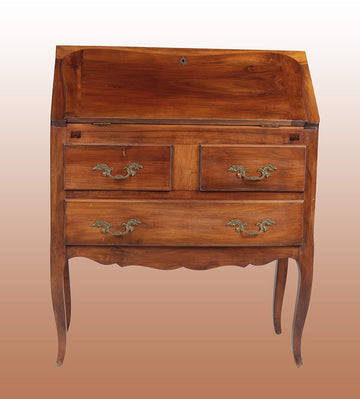 French small Bureau Writing desk from the late 19th century in Provençal style cherry wood