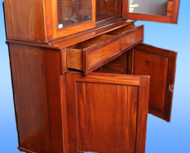 Antica vetrina credenza vittoriana di inizio 1900 in mogano