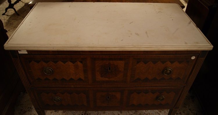 Antico comò intarsiato italiano del 1800 stile Luigi XVI