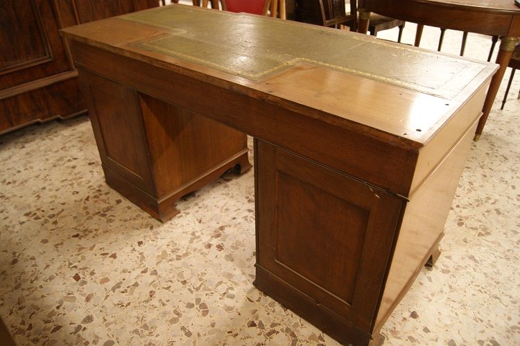 Antica scrivania inglese del 1800 stile vittoriano in mogano e intarsi