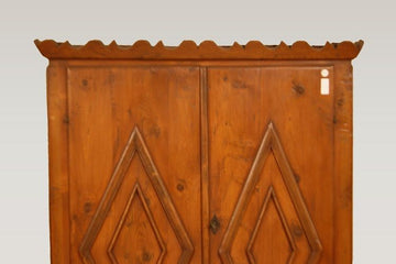 Spanish wardrobe from 1700 in larch