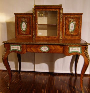 Antique bonheur du jour Louis XV style writing table with bronzes and Sevres