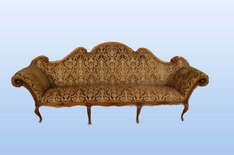 Antique Italian sofa from the 1800s in Louis XV style Piedmontese