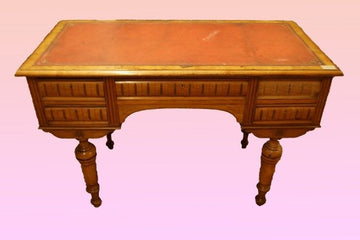 Louis XVI writing desk from 1800 in walnut with leather top