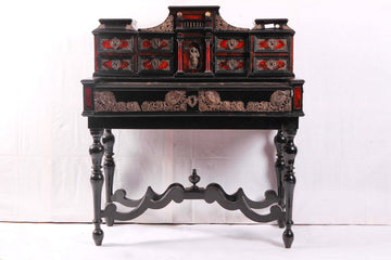 Antique Italian (Sicily) writing desk from 1700, in 18thcentury ebony