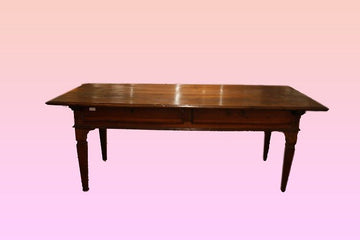 Antique Italian table from the 1700s in walnut wood