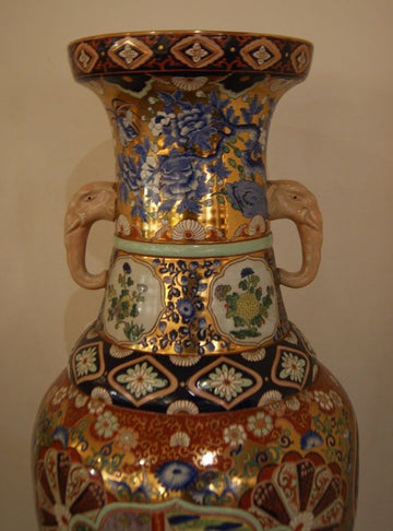 Pair of large, richly decorated Chinese vases