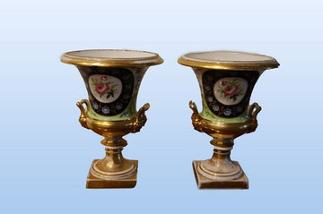 Coppia di vasi Vecchia Parigi in porcellana del 1800