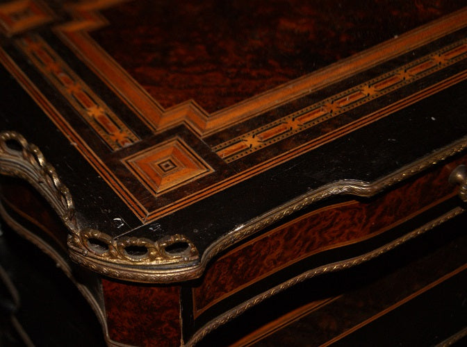 Etagere francese porta musica stile Napoleone III in legno ebanizzato con intarsi