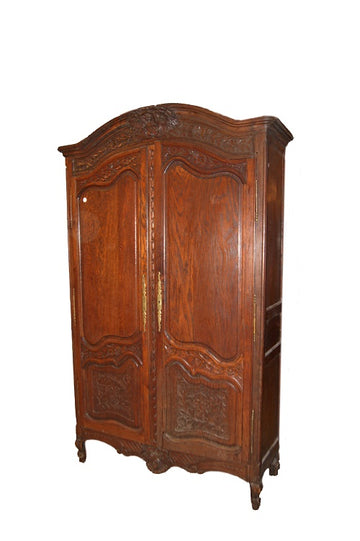 Beautiful large French carved wardrobe from the late 1700s