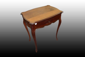 Beautiful French Dressing Table from the 1800s Louis Philippe style in rosewood