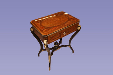 Stupenda toilette francese del 1800 Napoleone III con bronzi e intarsi