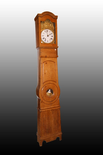 Beautiful column floor clock from the 1700s in Provençal style