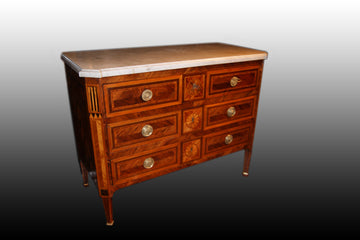 Neapolitan chest of drawers from 1700 richly inlaid with white marble top