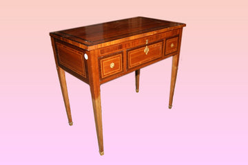 Small French dressing table from the 1800s, Louis XVI style, in carob wood