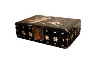 Boîte laquée orientale - XIXe siècle