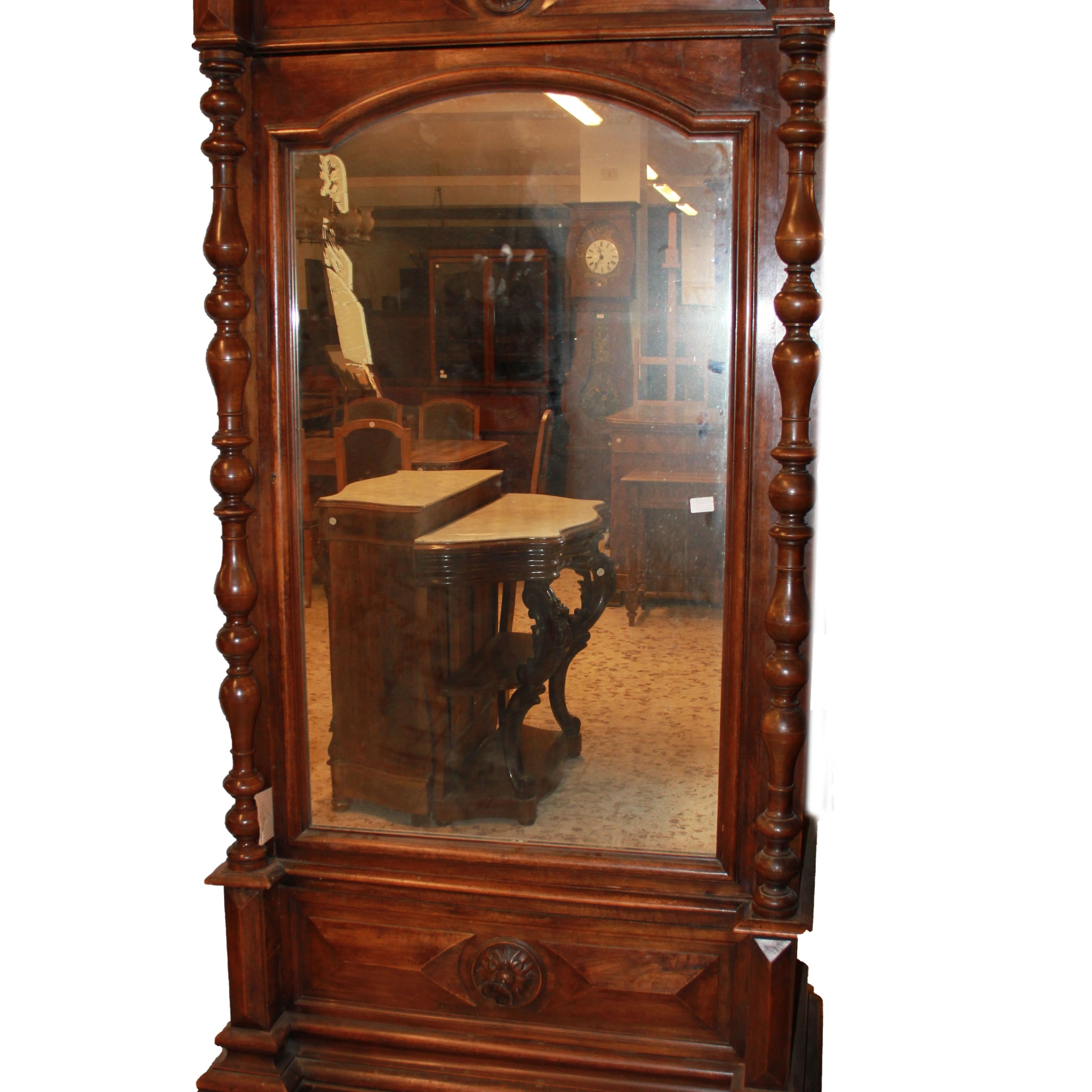 Armoire 1 porte avec miroir des années 1800 de style Louis Philippe en noyer